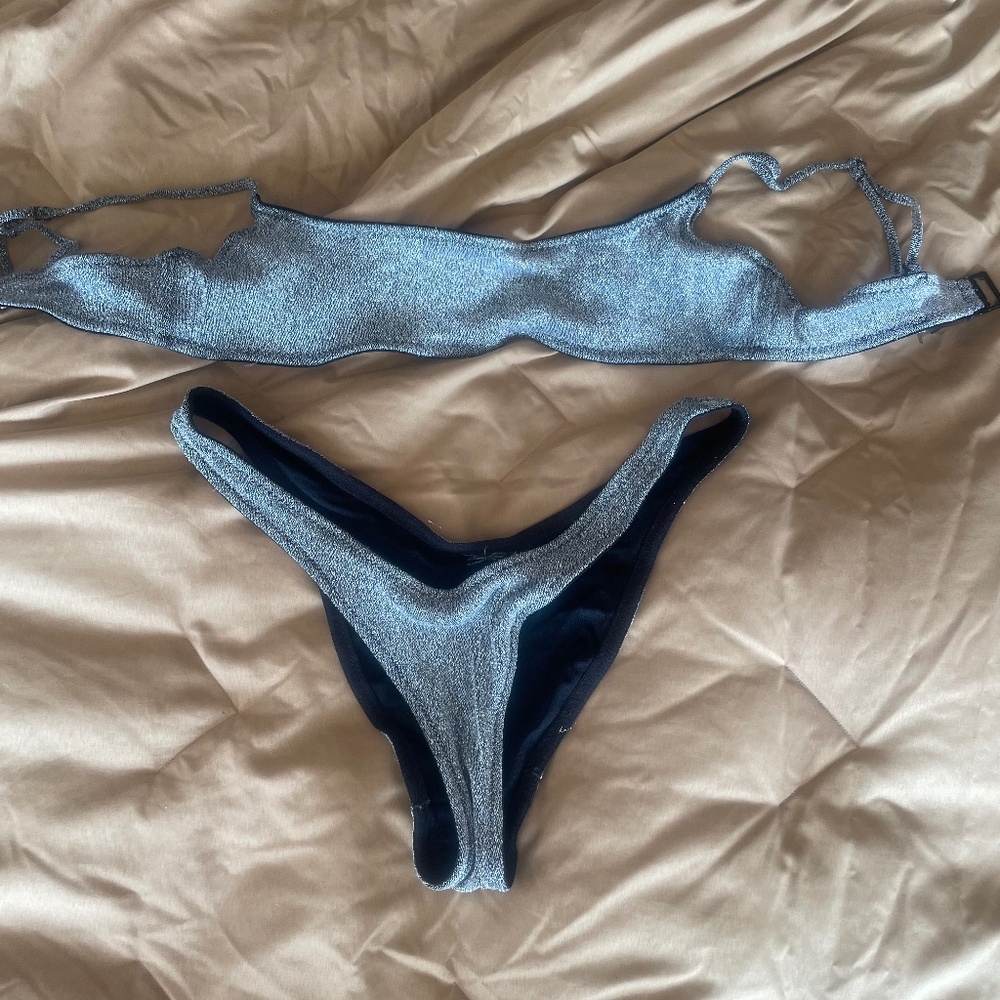 Silver Triangl Bikini Set